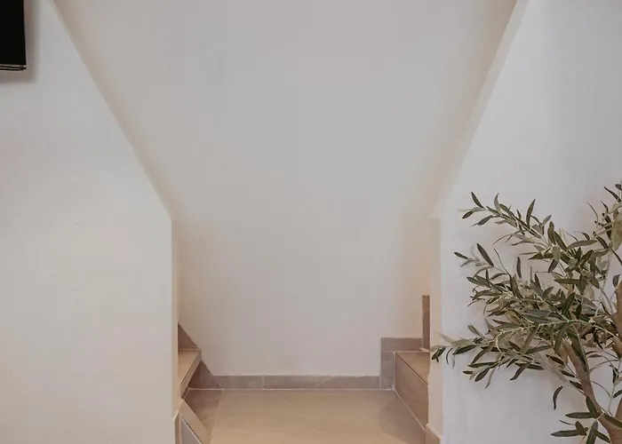 شقة Noema - Athena لينثوس