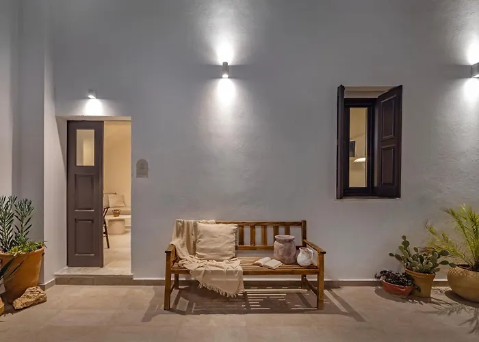 Noema - Athena لينثوس